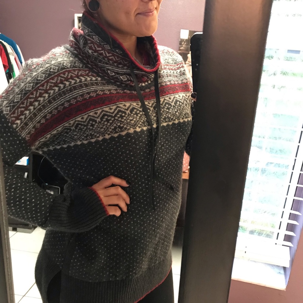 ❄️WINTER EDDIE BAUER SWEATER❄️